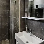 Cozy Newly-renovated Ivan غييكا