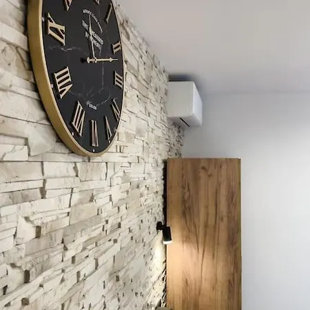 Cozy Newly-renovated Ivan *